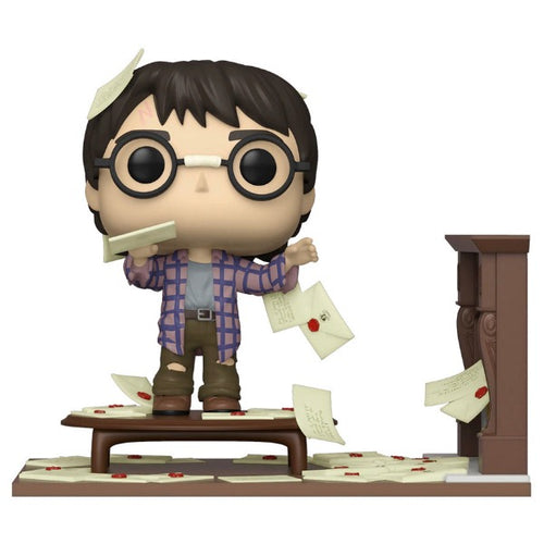Harry Potter w/Hogwarts Letters DELUXE Limited Edition Funko Pop #136