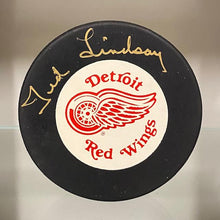 Load image into Gallery viewer, SIGNED Ted Lindsay (Detroit Red Wings) Hockey Puck (w/COA)